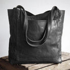 Lila Lumina Wear city handbag in chestnut brown with smart storage, elegant versatile design, suitable for everyday use.