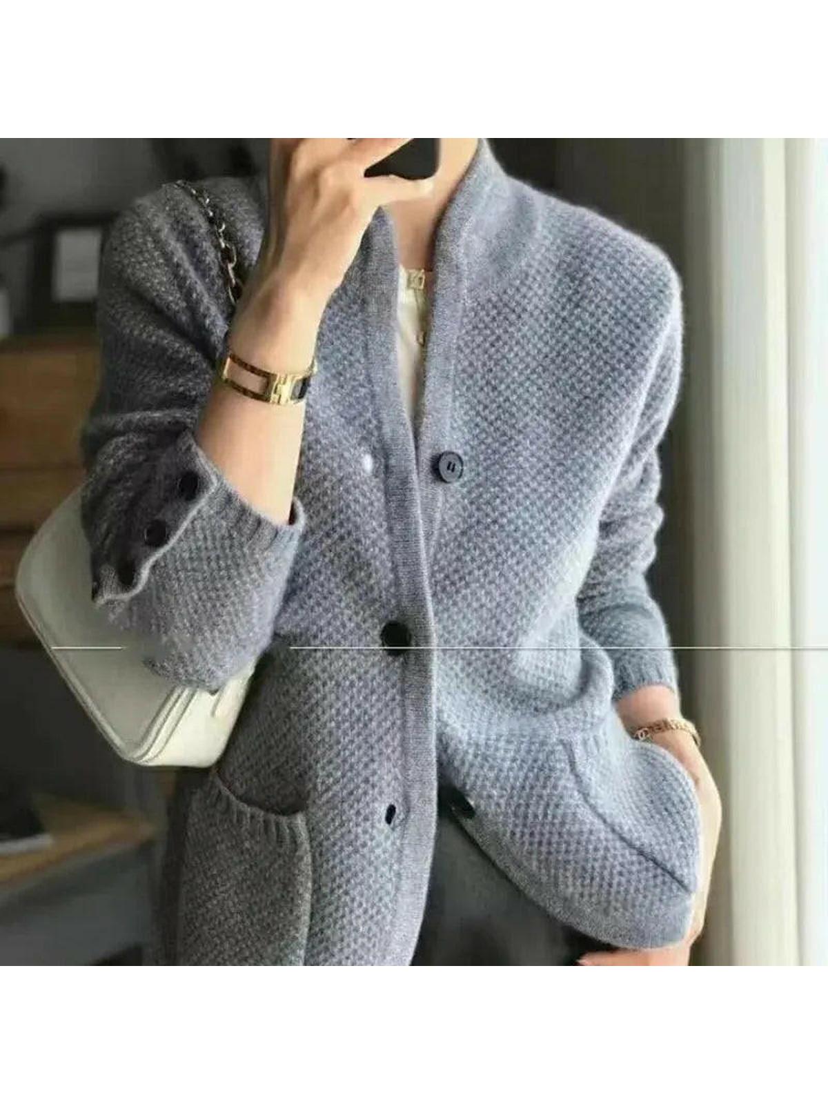 Nela - Knitted Cardigan