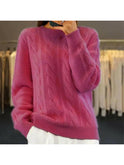 Lumina Wear Camila beige knit sweater, elegant design, close-up of soft fabric and stylish fit.