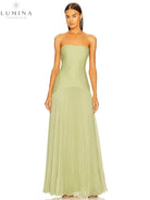 Lumina Vancouver Morgane sleeveless drop-waist maxi dress, ideal for wedding guests, in elegant fabric with a flowing silhouette.