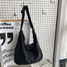 Lumina Wear Noa minimalist beige canvas shoulder bag with oversized design, stylish and spacious for everyday use.
