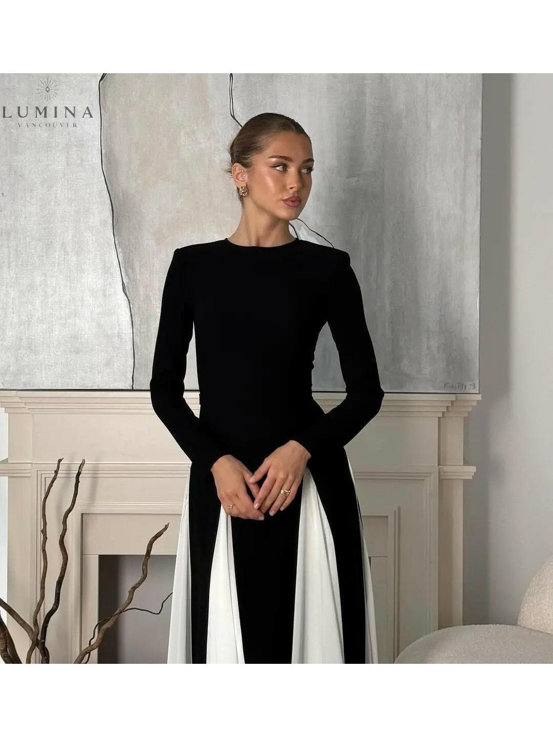 Paisley - Sleek Spliced Crewneck Slim-Fit Dress - Lumina Vancouver