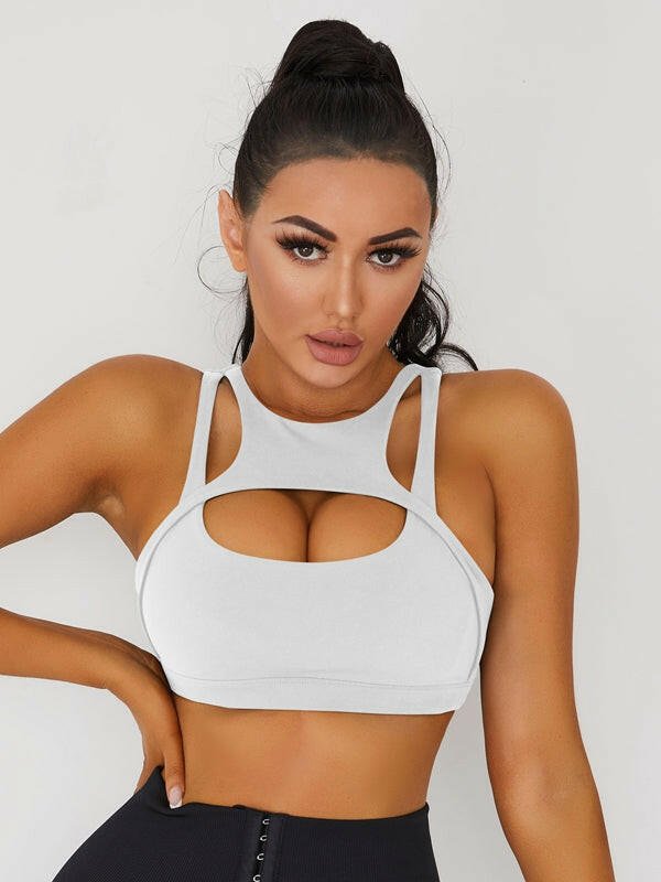 Black Peatacle Sports Bra by Lumina Vancouver, showcasing a comfortable, supportive sports bra with breathable fabric and sleek design.