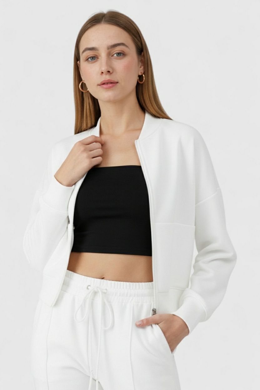 Serena Lumina Wear white casual chic lounge set with modern zipper details, comfortable loungewear for relaxed style.