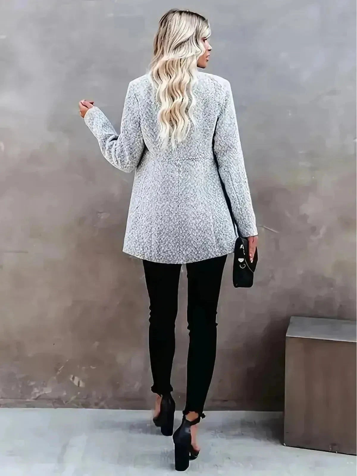 Stella™ | Elegant Mid-Length Coat with Pockets