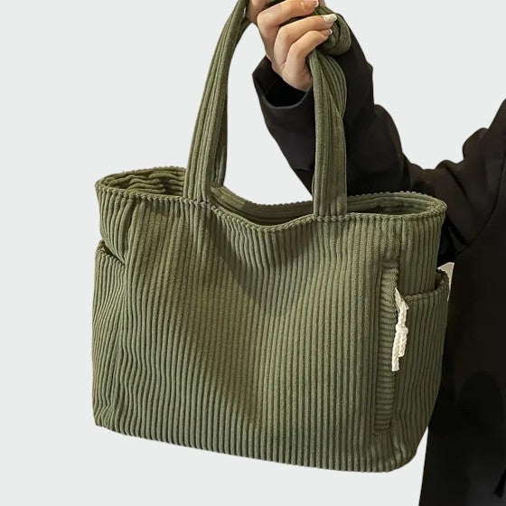 Lumina Wear Tilda minimalist tote bag in green with spacious interior, stylish design, perfect for everyday use.
