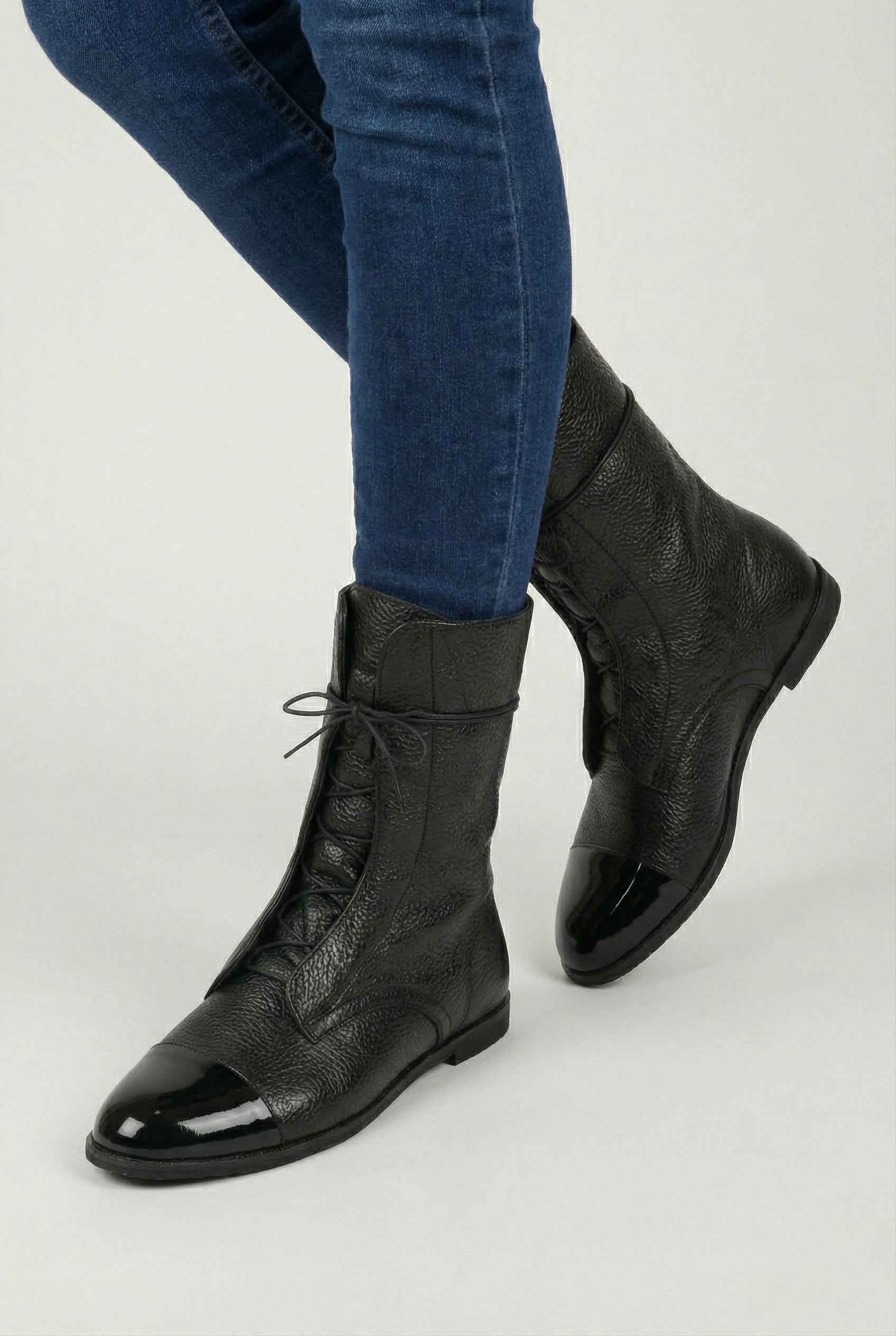 Lumina Wear Victoria black lace-up ankle boots with cozy lining, women's footwear featuring stylish design and comfortable fit.