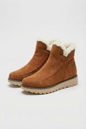 Victoria Lumina brown ankle boots with warm lining, stylish leather footwear featuring a sleek design and comfortable fit.