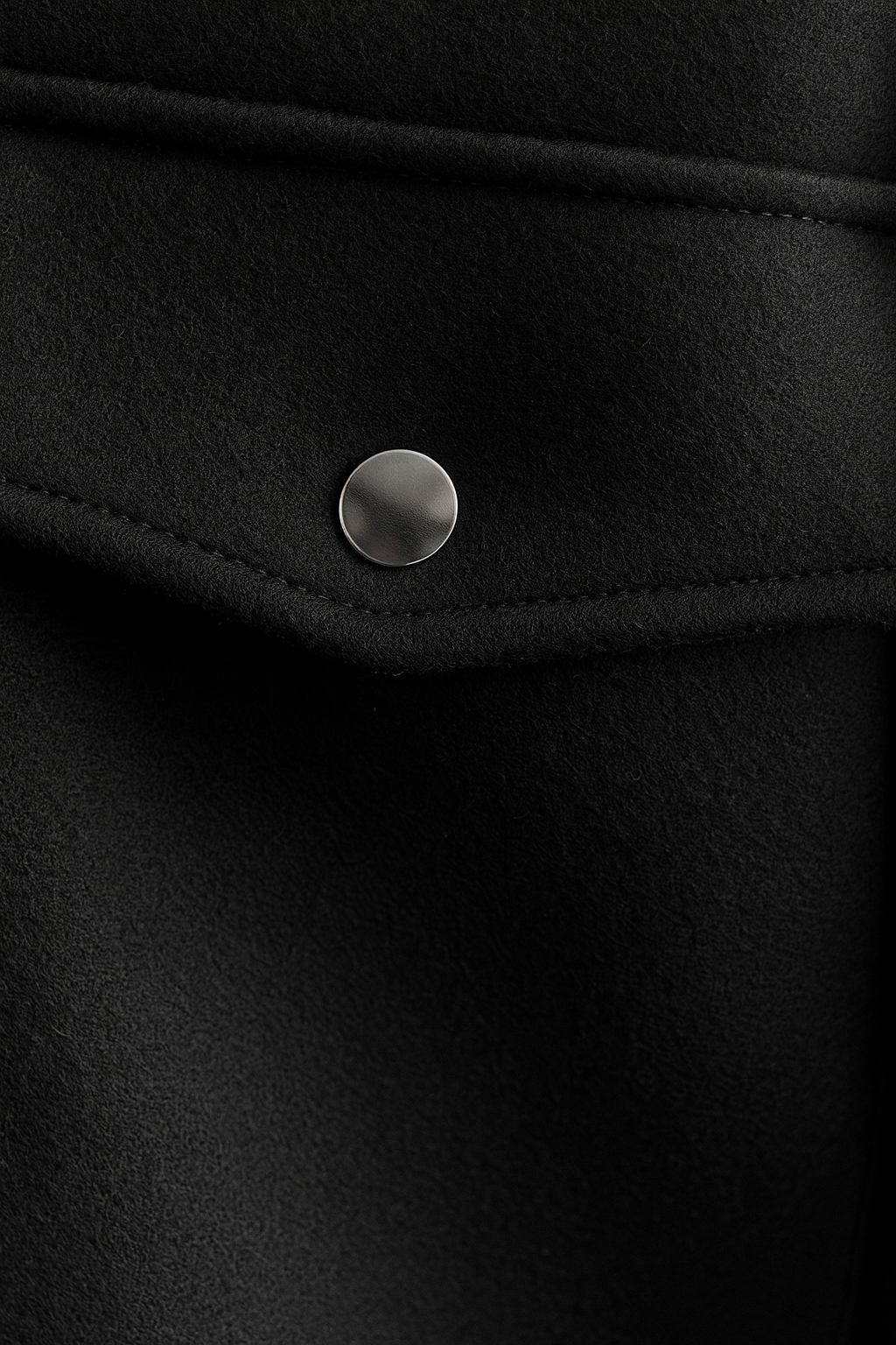 Victoria women's army green jacket with button closure from Lumina Wear, stylish and tailored for a sophisticated look.