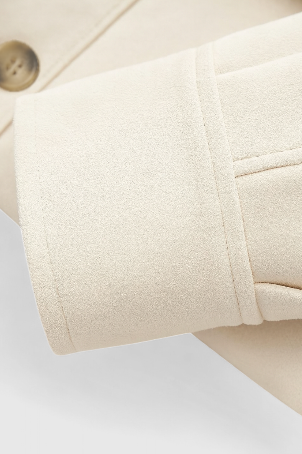 Lumina Wear Victoria khaki short jacket for women with o-neck and long sleeves, stylish and lightweight outerwear.