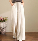 Black Victoria loose-fitting trousers by Lumina Wear, stylish and chic design, relaxed fit, perfect for casual and elegant outfits.
