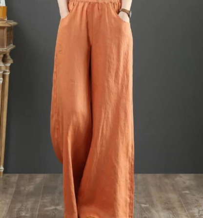 Black Victoria loose-fitting trousers by Lumina Wear featuring an elegant, chic design and relaxed fit for stylish comfort.
