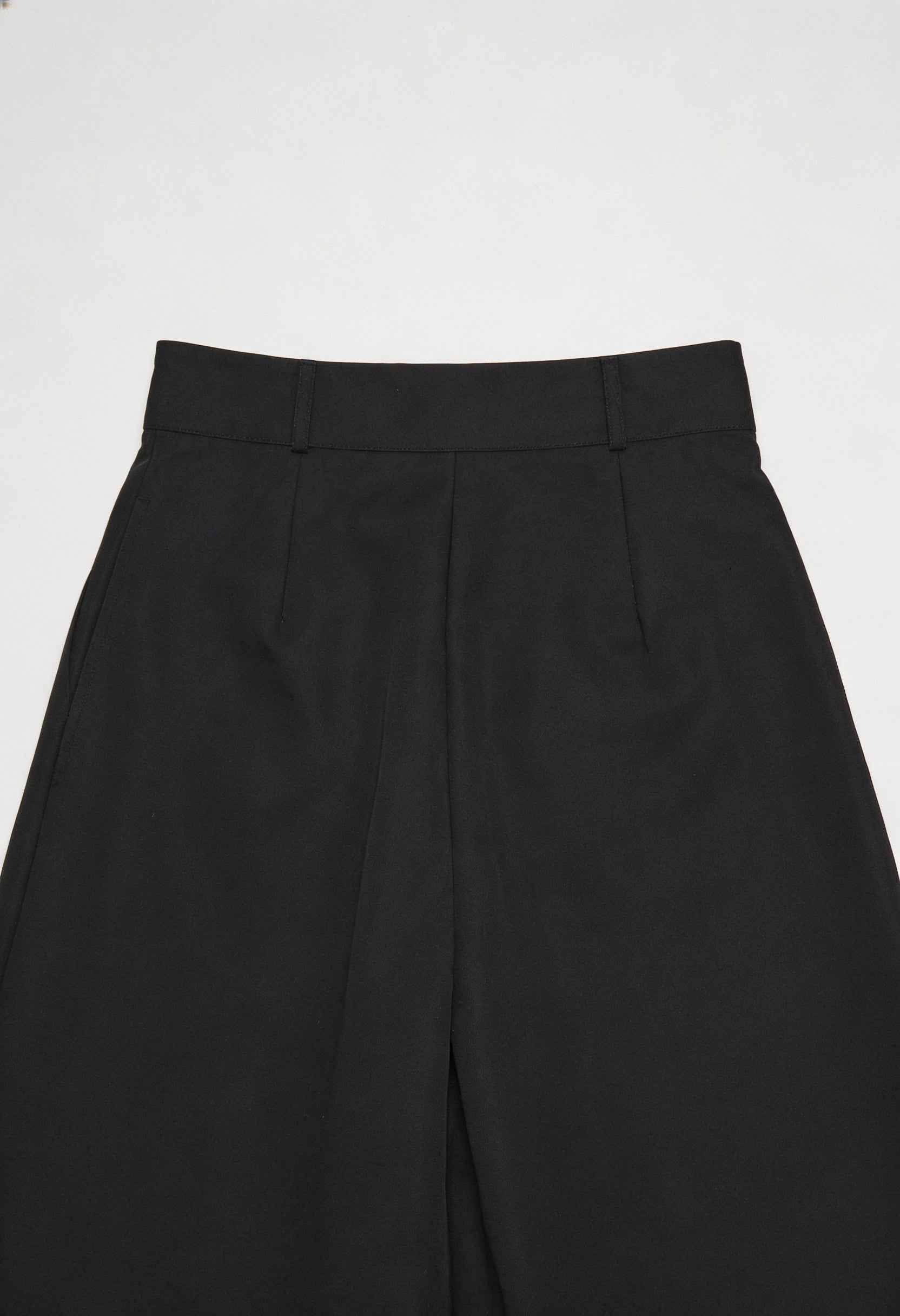 Black Victoria high-waisted wide-leg trousers by Lumina Wear, featuring an elegant fit and flowing silhouette.
