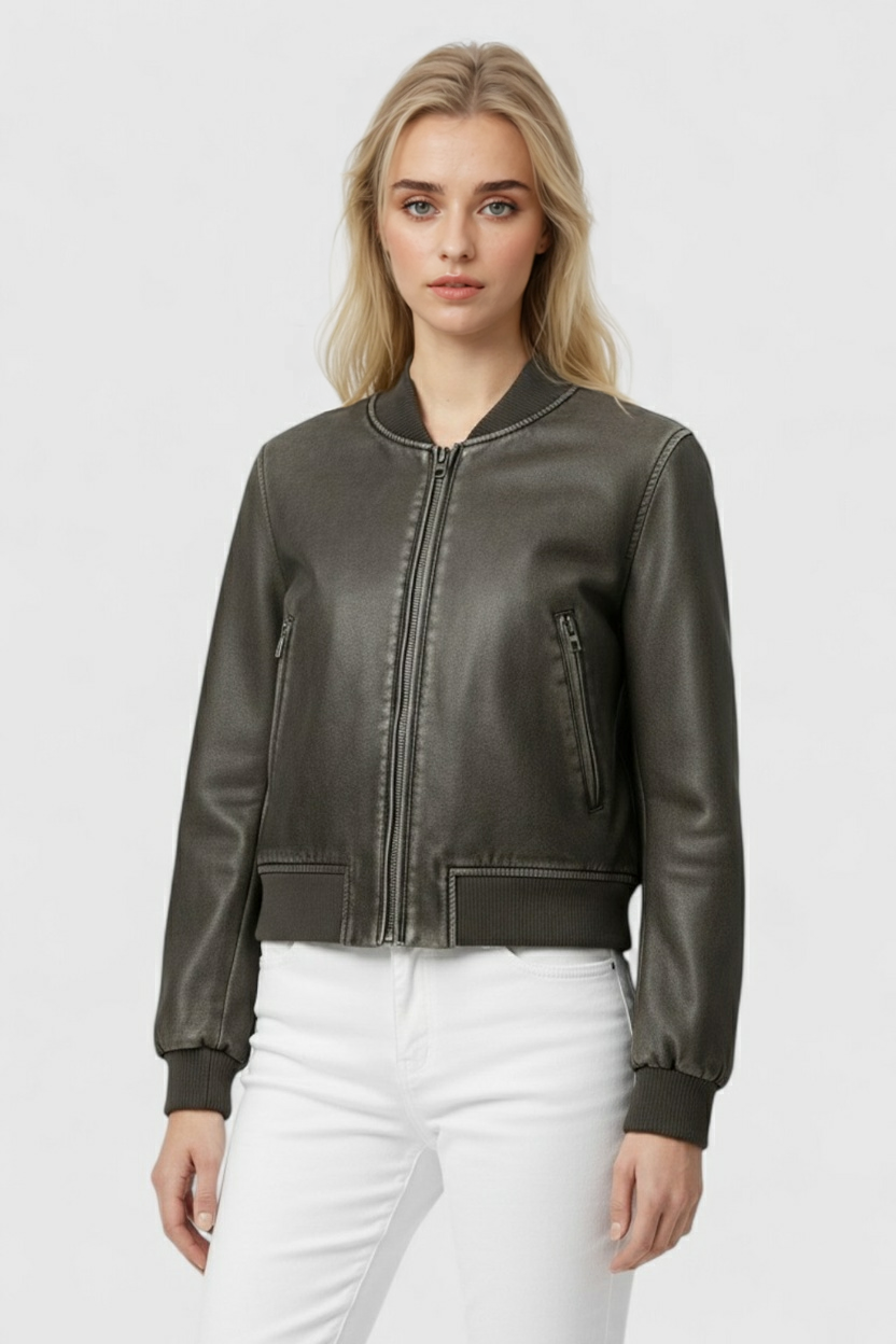 Black Victoria Lumina Wear retro-inspired bomber jacket with modern comfort, slim fit, and stylish design.
