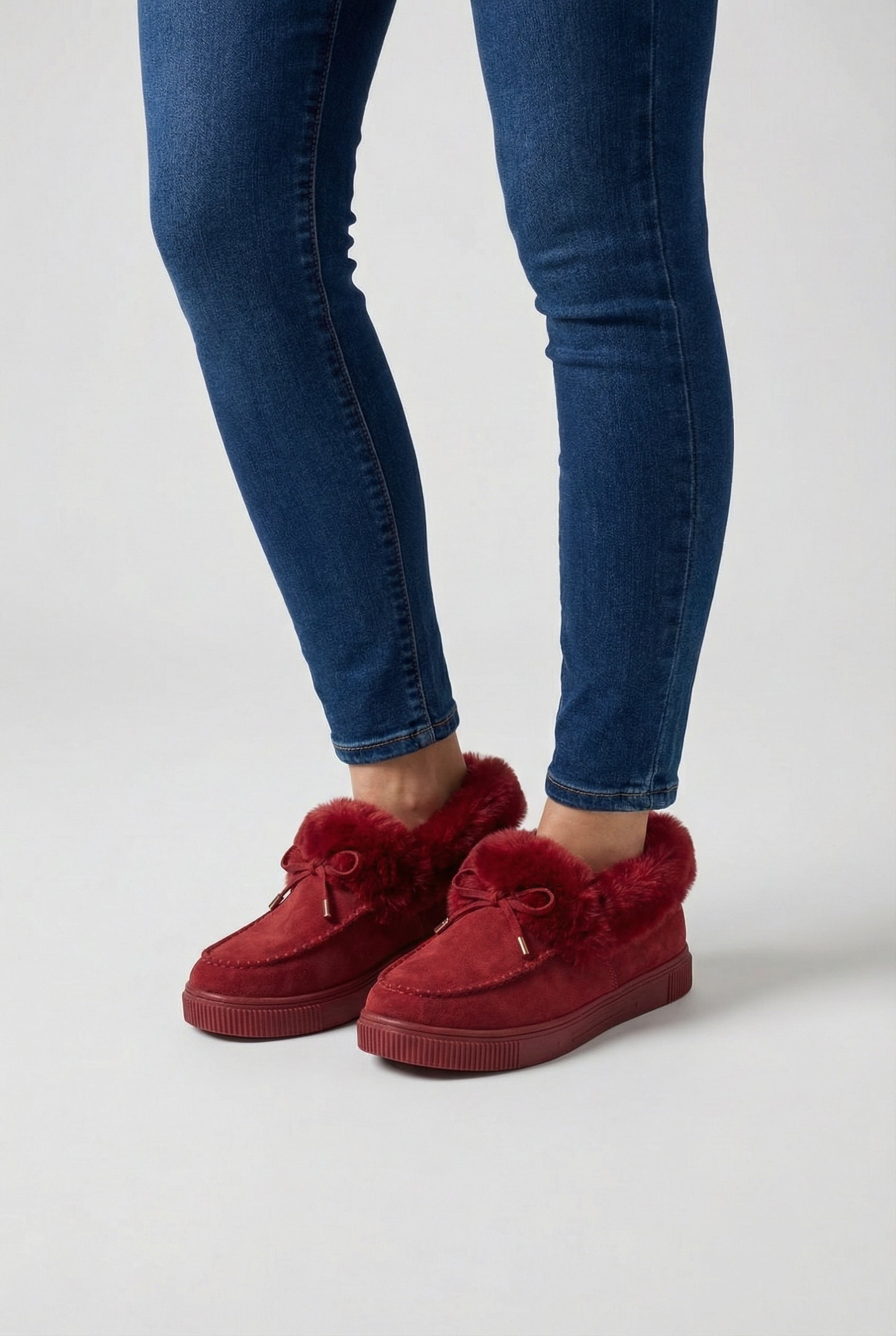 Victoria women's burgundy winter boots with warm lining from Lumina Wear, showing stylish design and cozy interior.