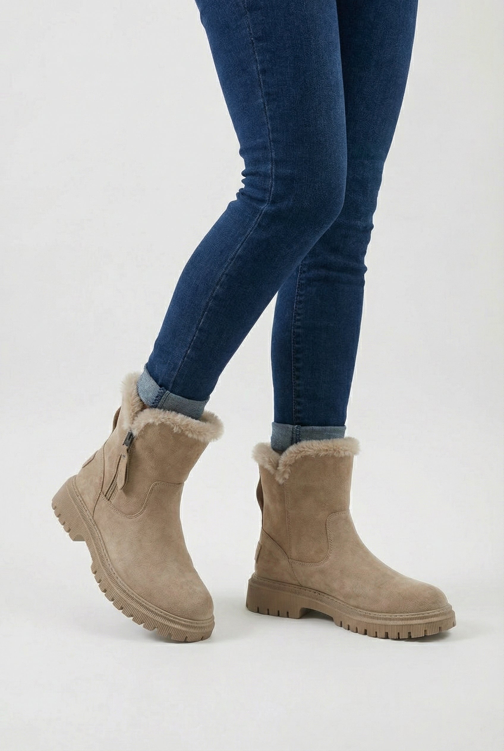 Brown Lumina Wear Victoria waterproof winter boots with a comfortable fit, featuring stylish design and sturdy winter footwear.