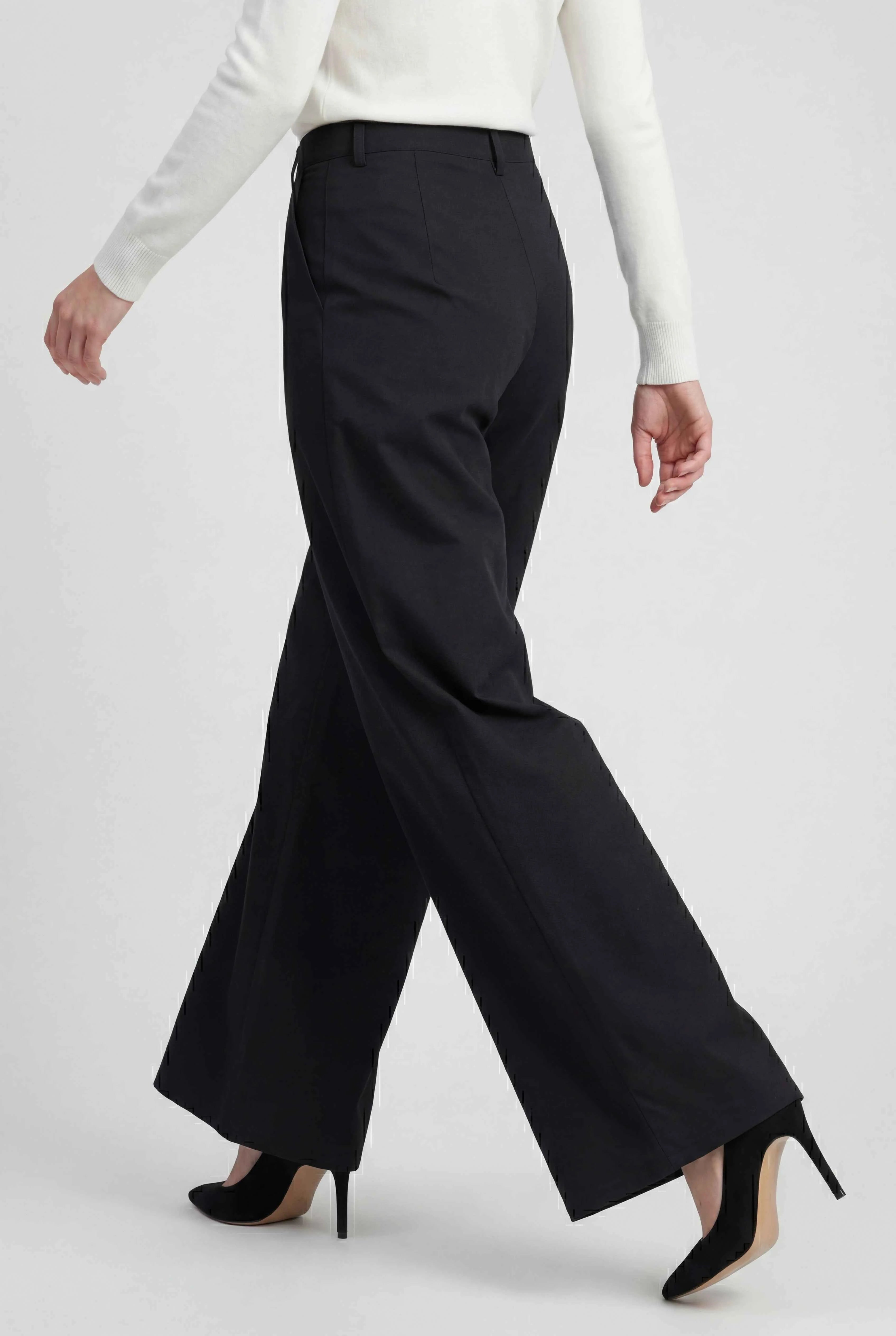 Victoria Lumina high-waisted black palazzo pants for women, tailored fit, flowing wide-leg style, elegant and comfortable.